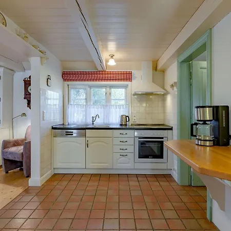 Feriehus Altes Kapitaenshaus Niblum